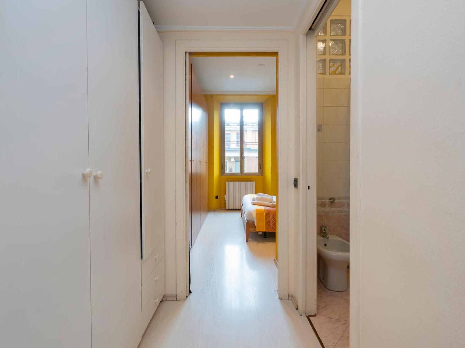 Xenia Apartments - Colorful Apartment In Fiera Area Milano Ngoại thất bức ảnh